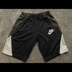Nike Mens Training Shorts - Size Medium